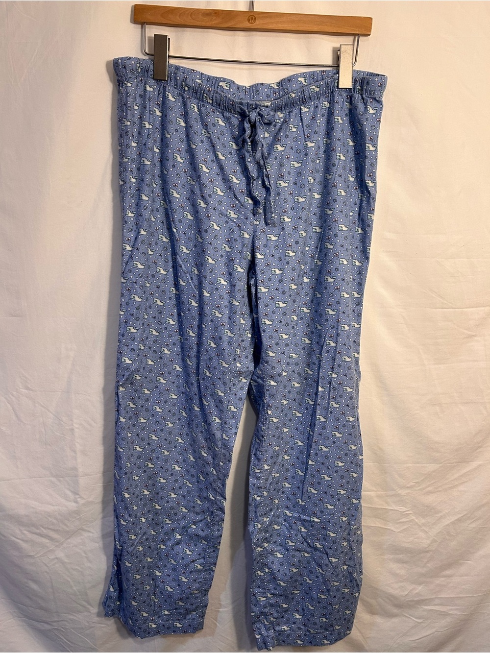 Vineyard Vines Blue Whale Print Pajama Pants
